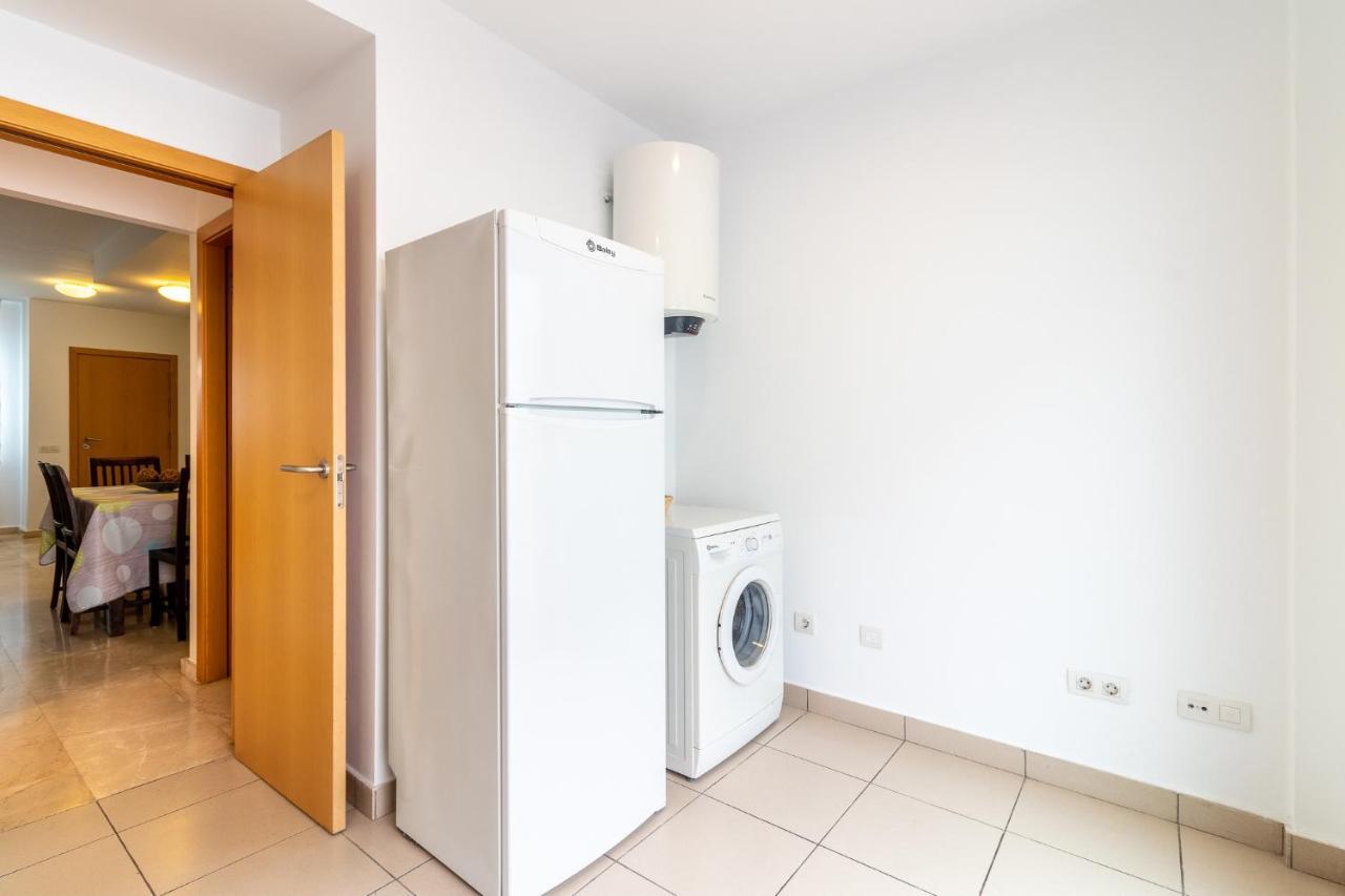 Villa Flatguest San Fernando + 4Bdr + Terrace + Parking San Bartolomé Esterno foto